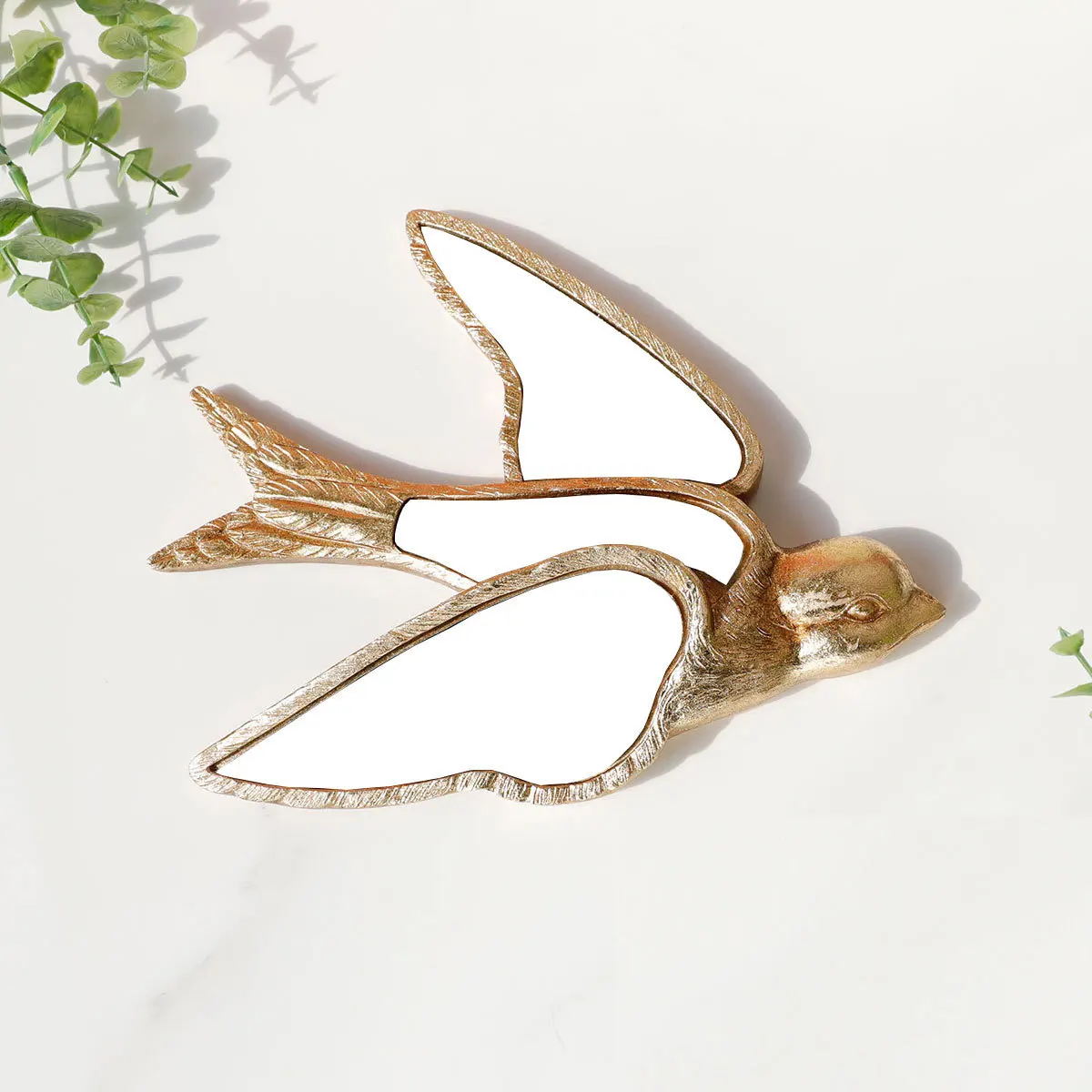 Mirror Wall Hanging Swallow Golden Bird Background Decoration Simulated Animal Pendant Room Accessories