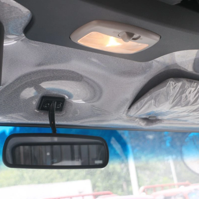 Cab roof light LG9704790005 is suitable for Sinotruk Haowo light truck interior trim