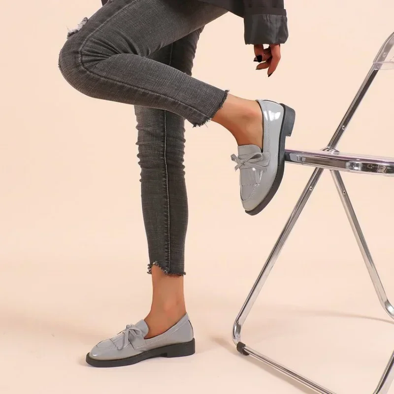 Frühling/Herbst Elegante Runde Zehenpartie Sexy Lässige Weichsohlen-Loafer Modische Bestseller Neue Bequeme Übergrößen Damenschuhe – Detail 3