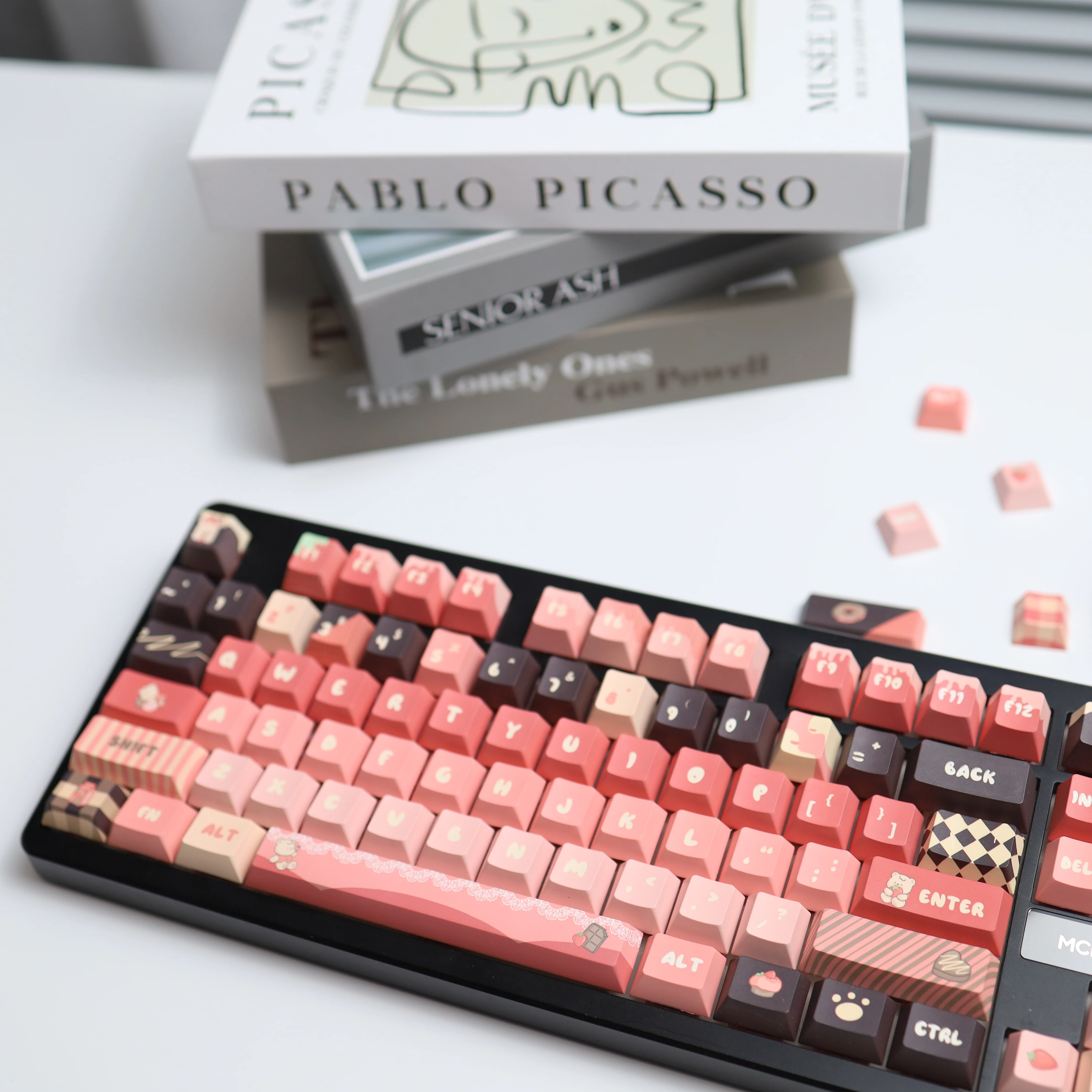 Strawberry Cocoa Cherry Unbreakable Mechanical Keyboard Pbt Cute Keycaps