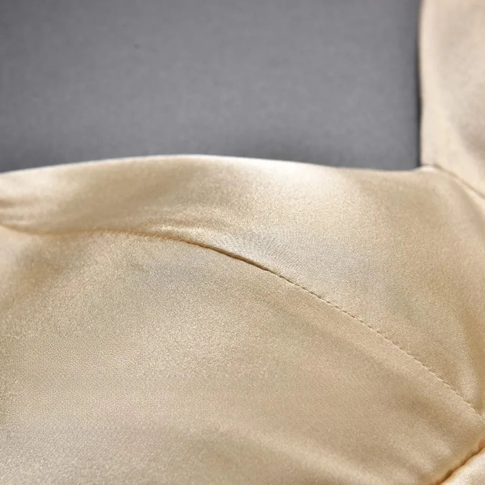 Abbigliamento sexy casual da donna Canotta in raso di seta di gelso naturale con top senza spalline Cuscino per il petto Reggiseno a 3/4 tazze Gilet interno