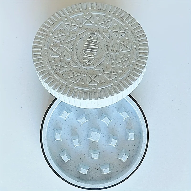 Vanille-Gewürzmühle, 2,2 Zoll, leistungsstarkes manuelles Mahlen, lustiges Keksform-Design, schütztes tragbares Brecher-Zubehör aus Kunststoff – Detail 4