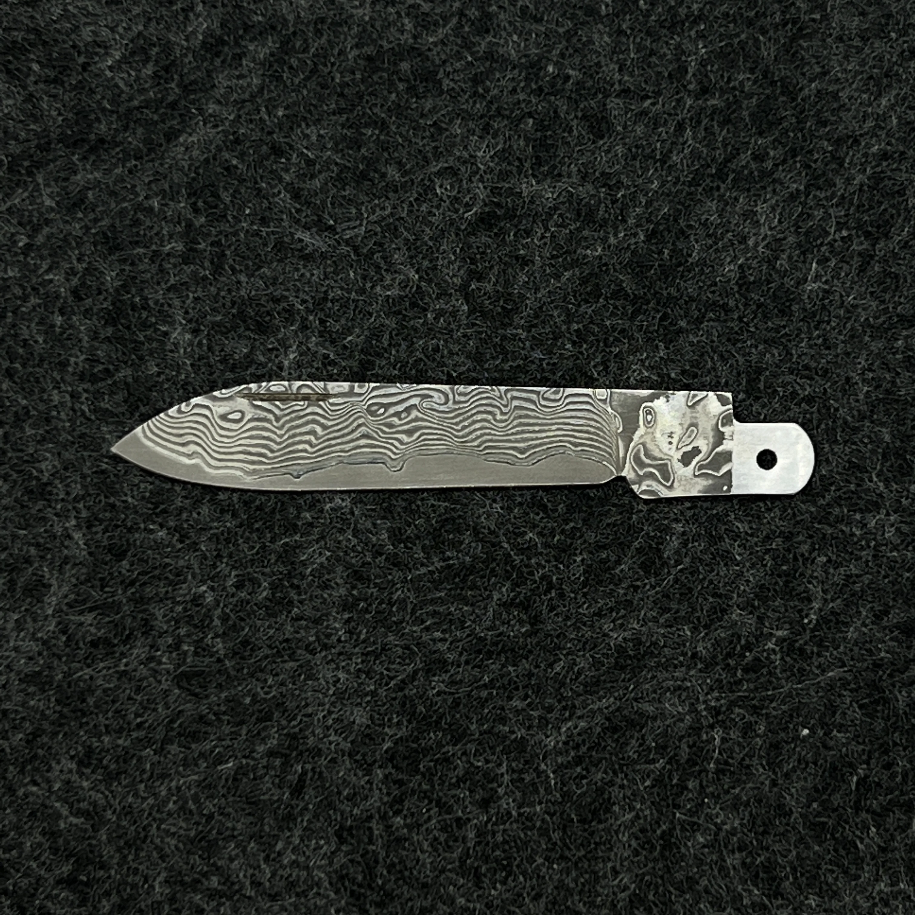 VG10 Damascus Steel Replacement Large Blade with Handmade For 84mm Victorinox Swiss Army Knife SAK Folding Knife DIY Accessories