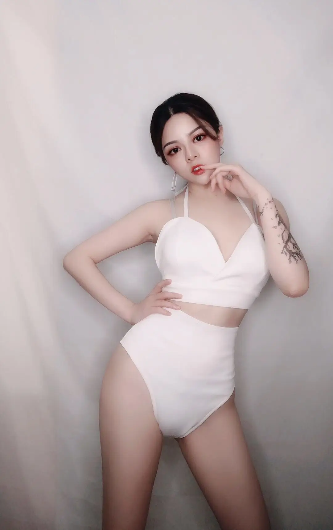 loween New Sle Bla White mid High Waist Gogo orts Set 2pcs Dance Performance Outfit Club Gogo Combination Women's Co...