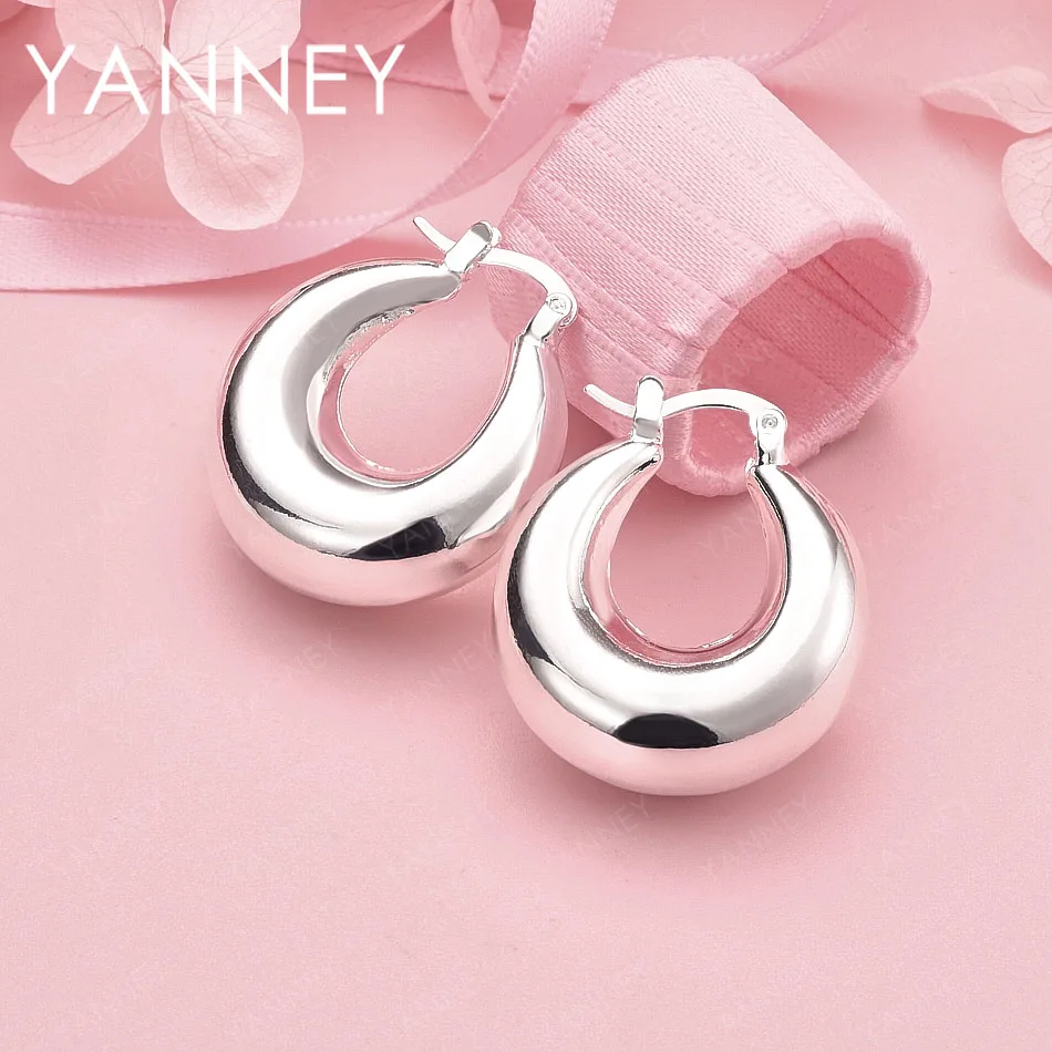 

Charming 925 Sterling Silver Exquisite Moon Round Earrings, Fashionable Women's Party and Wedding Accessories Jewelry