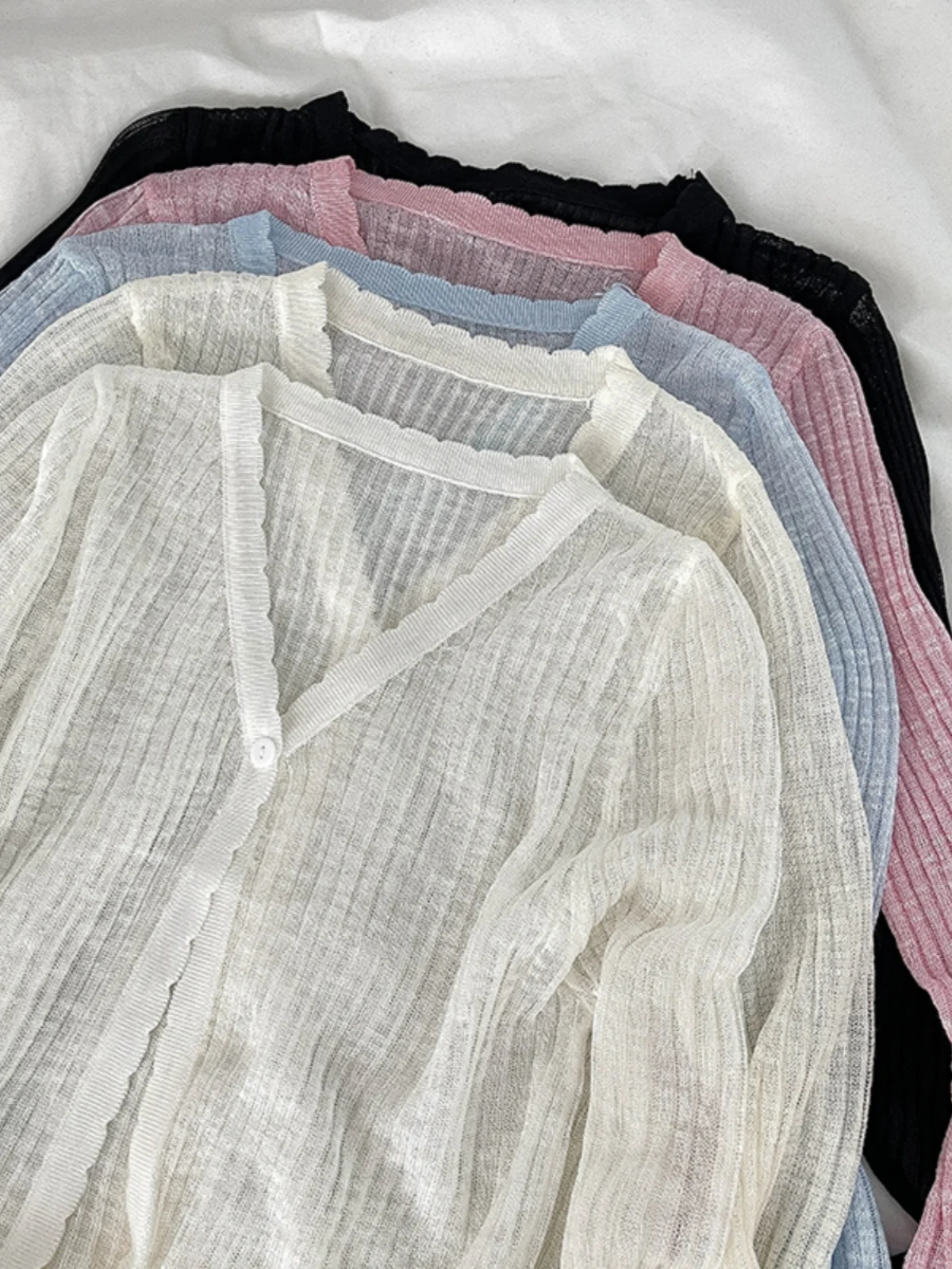 

Sunscreen Shirt Woman Summer Short Knitted Sun Protection Cardigan Thin Layered Crop Jacket Cover Up Petite Teen-girl Outfit