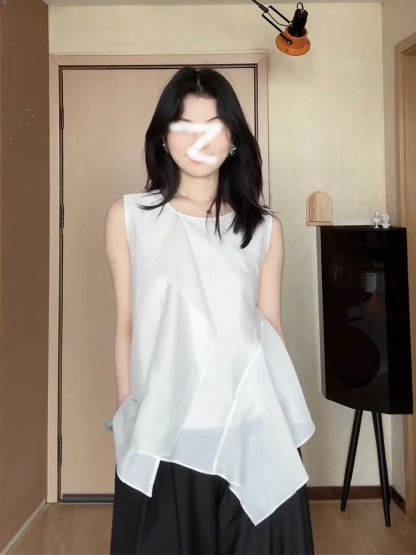 

Summer Women's Loose Slimming Lace Trim Sleeveless Shirt V-Neck Short Sleeve Transparent Chiffon Top Asymmetrical Hemline