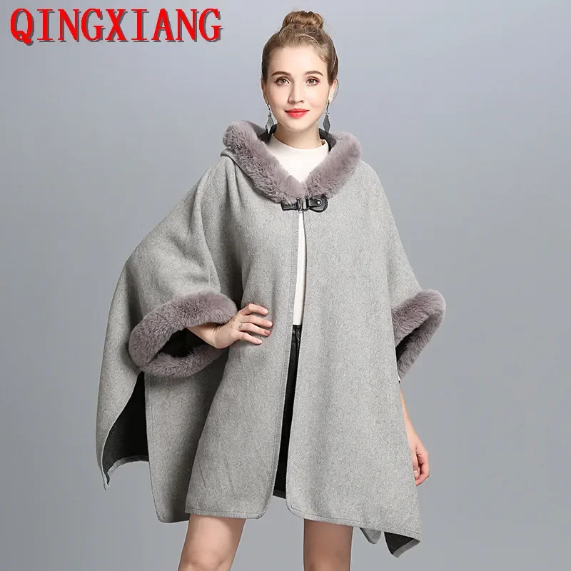 

Women Winter Faux Rabbit Fur Batwing Sleeves Poncho Cloak Warm Thick Horn Buckle Big Pendulum Outstreet Loose Overcoat With Hat