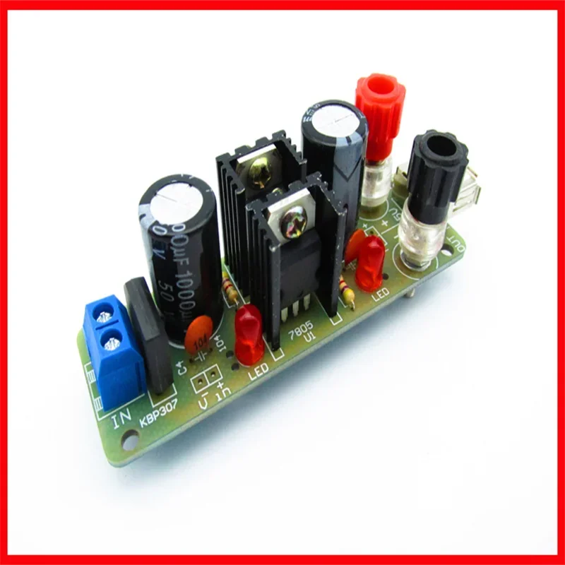 Dual LM7805 Voltage Regulator Module 5V3A Solar Energy Manual Generator Expansion Module for Electronic Projects