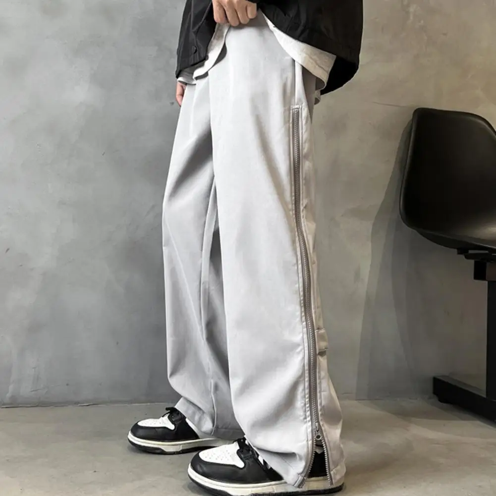 

Mid-rise Thick Fleece Lining Pants Thick Fleece Lined Men's Cargo Pants Mid-rise Wide Leg Trousers with Zipper Closure Back