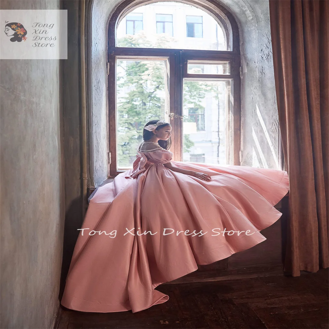 Customized Girls Pageant Dresses Princess Satin Jewel Neck Short Sleeves Crystal Beads Kids Flower Girl Dress Ball Gown Birthday