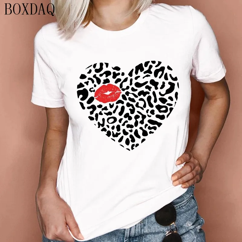 Valentine's Day Style Women T-Shirts Love Heart Kiss Short Sleeve Ladies White T Shirt Summer Loose O-Neck Casual Tops Plus Size