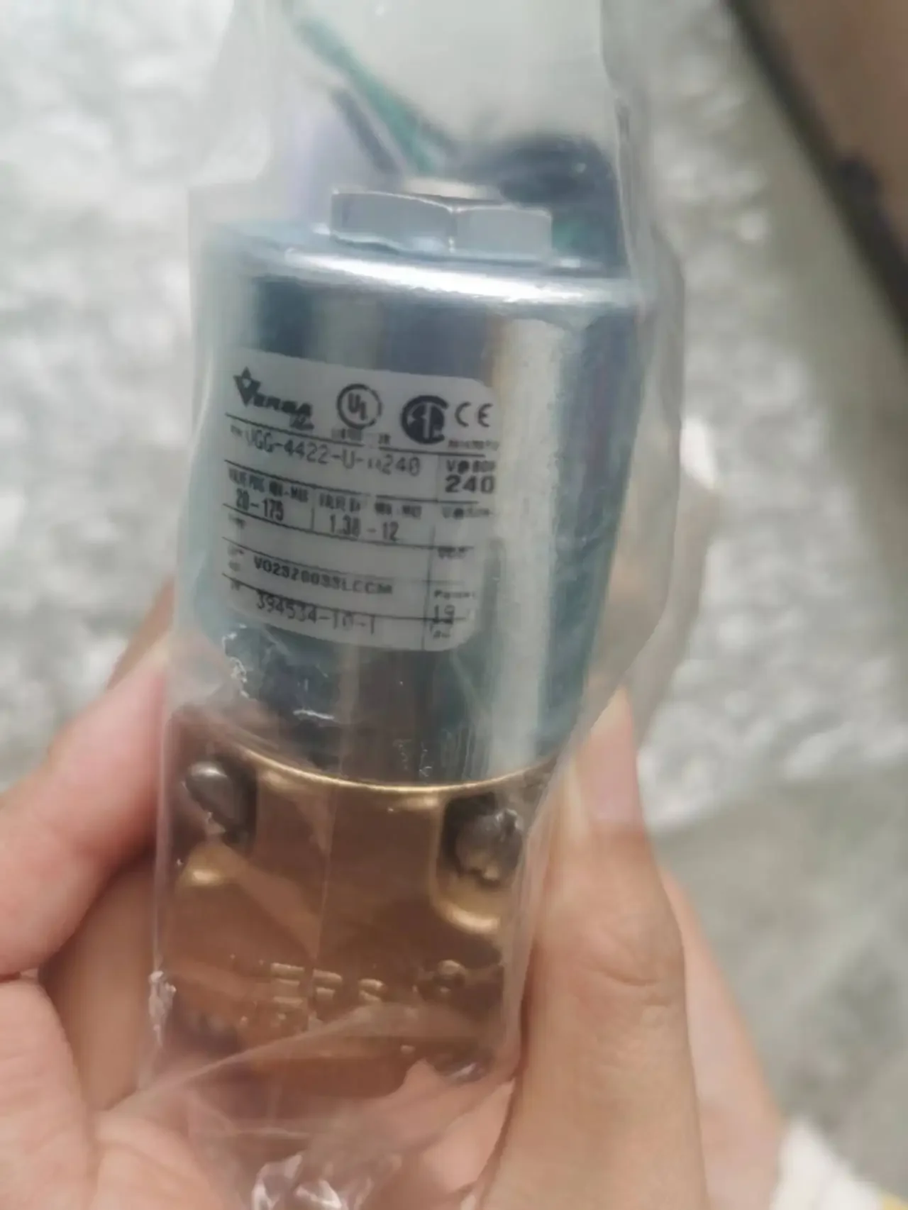 

HS-COOLER KK10-BCV-423 L328 cooler VERSA VGG-4422-U-A240 solenoid valve