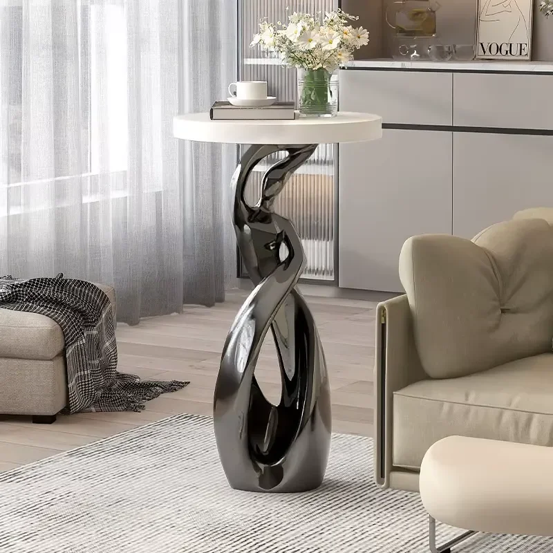Nordic Abstract Art Decorative Home Jewelry Light Luxury Modern Simple Design Model Room Living Room Coffee Table Sofa Edge