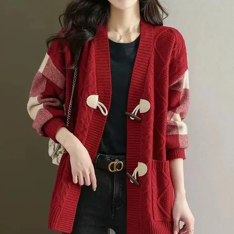 Spring and Autumn Horn Button Mid Length Sweater Cardigan Jacket Women\'s New Fashion Loose Knitted Cardigan Exterior