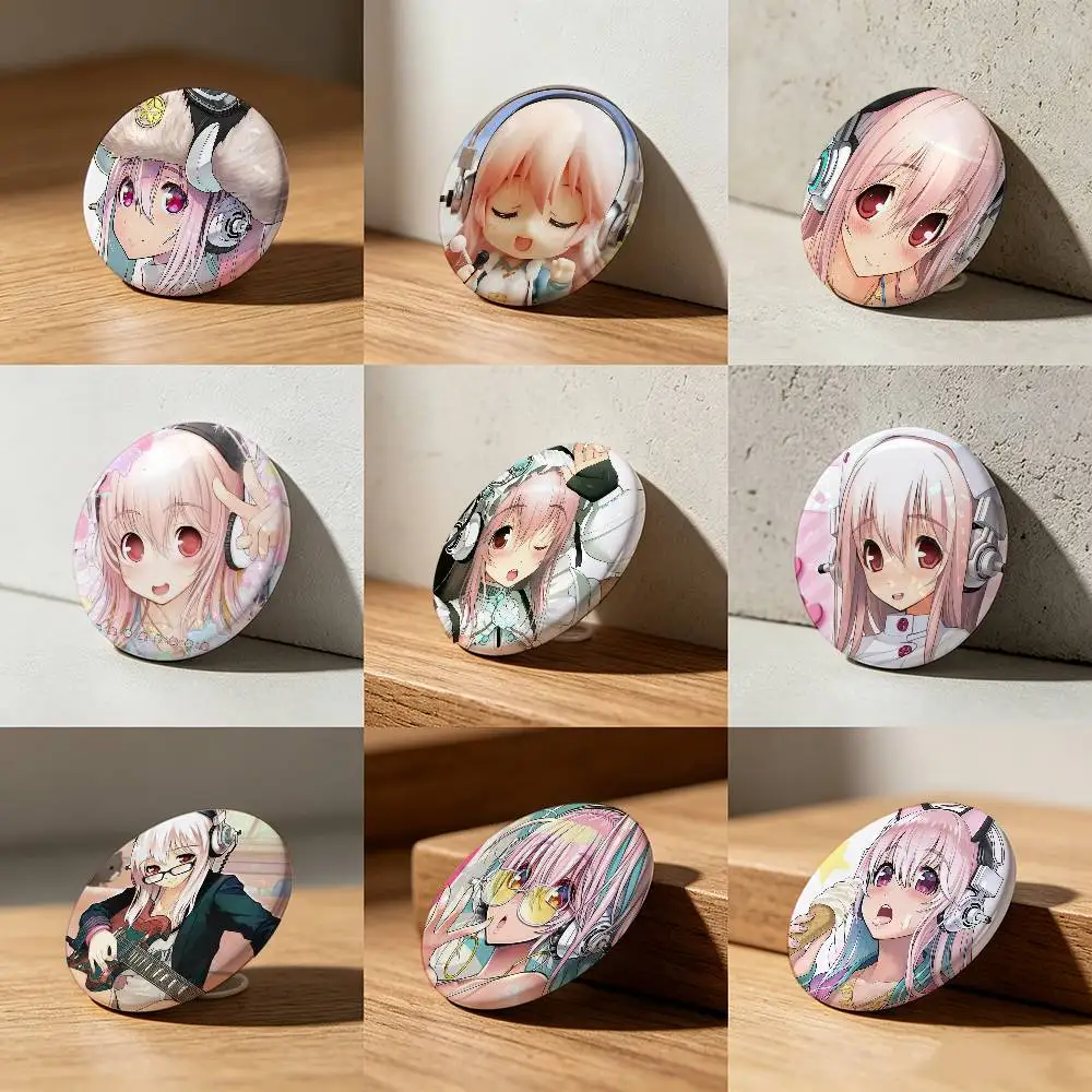 Super S-sonico Anime Laser diamond texture Button Pins Tinplate Brooches Cartoon Creative Badge For Backpack Clothes Decor