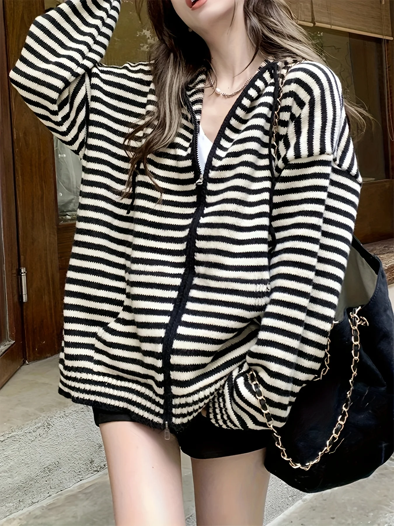 Korean Fashion Contrast Striped Knit Hooded Sweater for Women Winter Lazy Casual Knit Zipper Hooded Cardigan Outwear