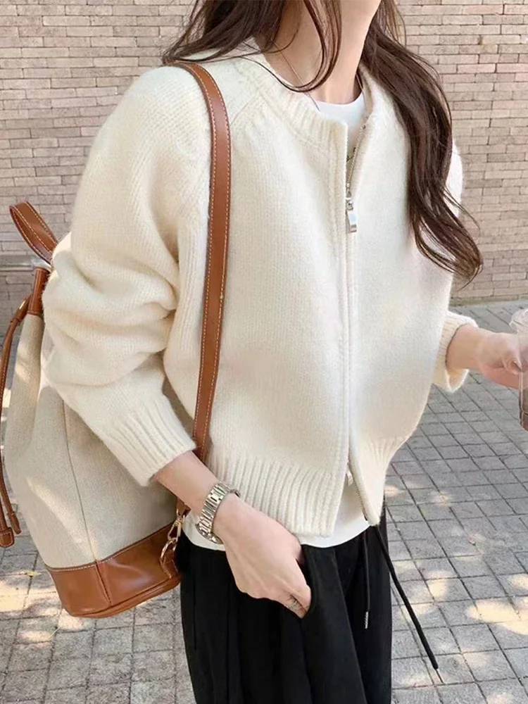 Cardigan Women Korean Fashion Short Sweater Female Sweet Long Sleeve Knitted Coat Lady Chic Loose Zipper Cardigans Autumn Winter