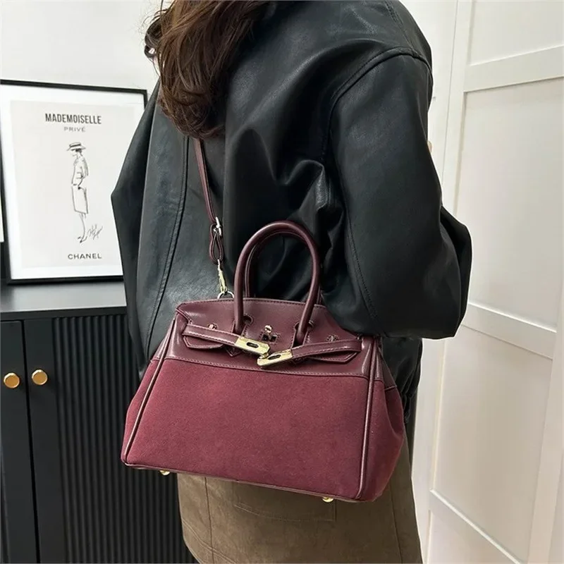 

‌2025 New Large Capacity PU Leather Shoulder Bag Women's Vintage Crossbody Purse Casual Commute Shopping Handbag Lightweight‌