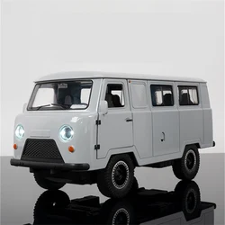 1/18 UAZ Travelers Alloy Traffic Bus Car Model Diecasts Metal City Touring Vehicles Car Model Sound and Light Childrens Toy Gift