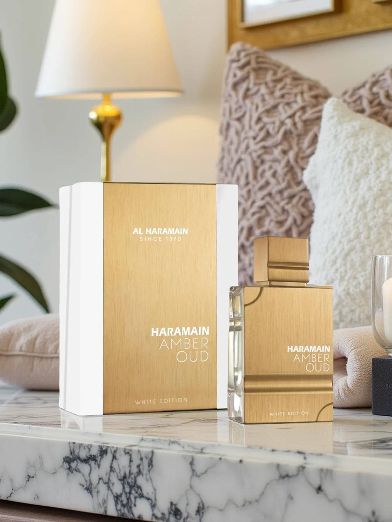 Al Haramain Amber Oud White Edition EDP 2,0 oz / 60 ml – Fresh Woody Amber Langlebiges Herrenparfüm, Geschenk für Weihnachten