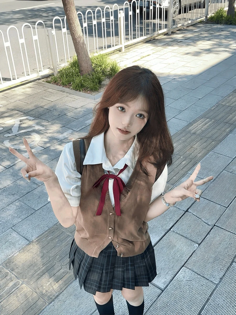 

Sweet Sle Knitted Cardigan And Vest Set School orm Skirt Spring Autumn Love College Sle JK orm Dr Code