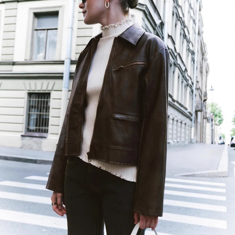 Slim Fit Retro Sle Jaet Damen Faionable Spicy Girl Kragen Stehender dünner Ledermantel für Damen der Herbstsaison