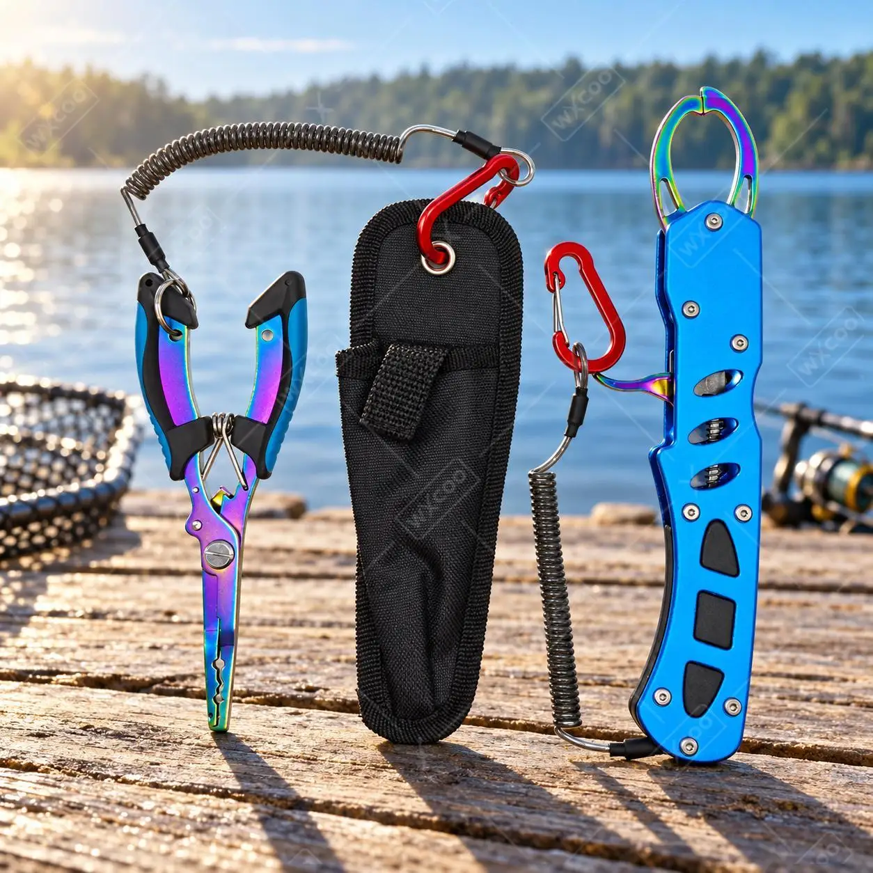 Blue Titanium Coated Saltwater Fishing Pliers 16cm Hook Remover Line Cutter Split Ring Opener Lanyard Sheath Gripper for Sea