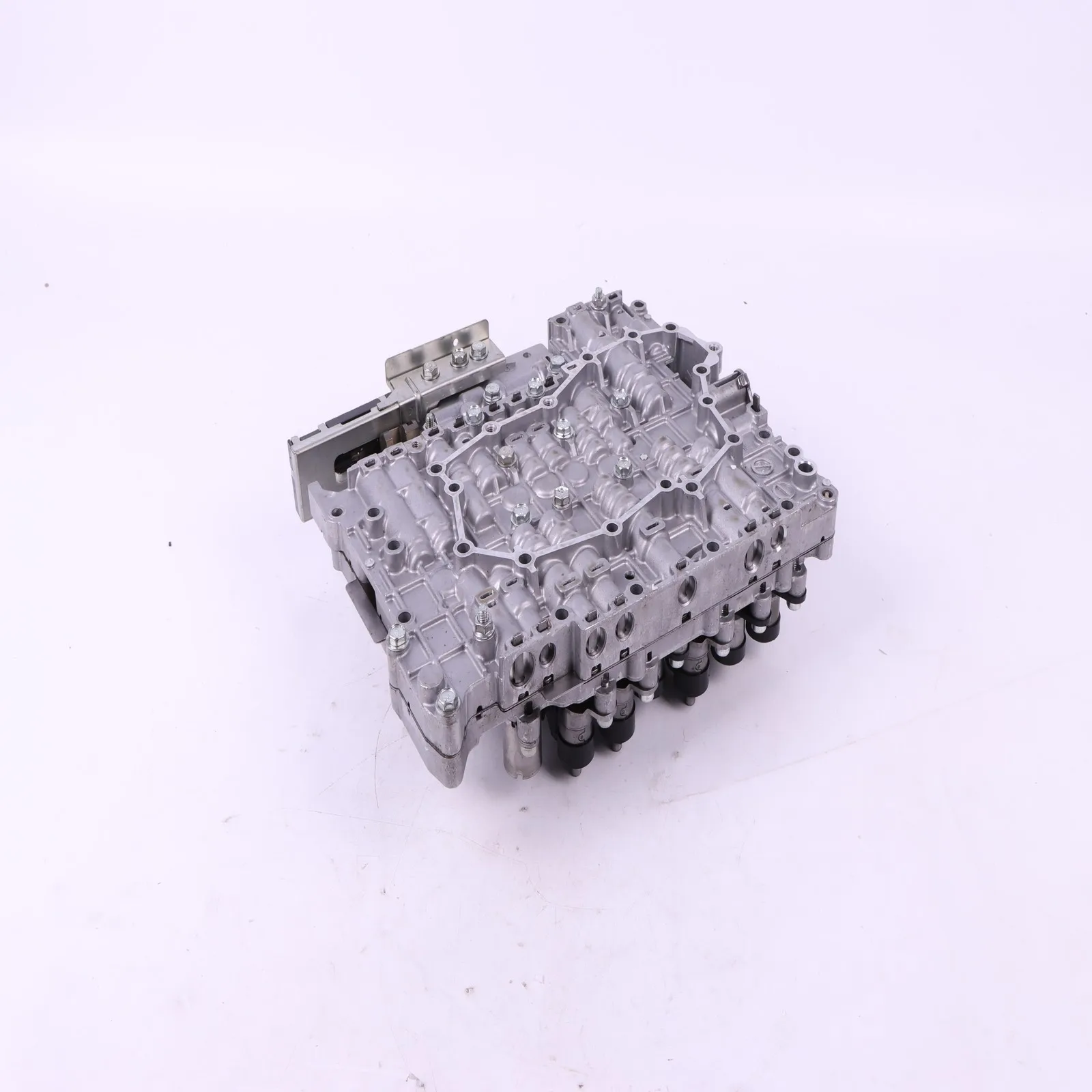 

Корпус клапана коробки передач ETC91-170N для Nissan Infiniti 1995-2000 гг.