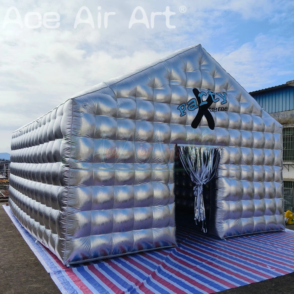 Tragbarer silberner Disco-aufblasbarer Nachtclub, aufblasbares Partyzelt, aufblasbarer Nachtclub mit 2 Türen für Outdoor-Events