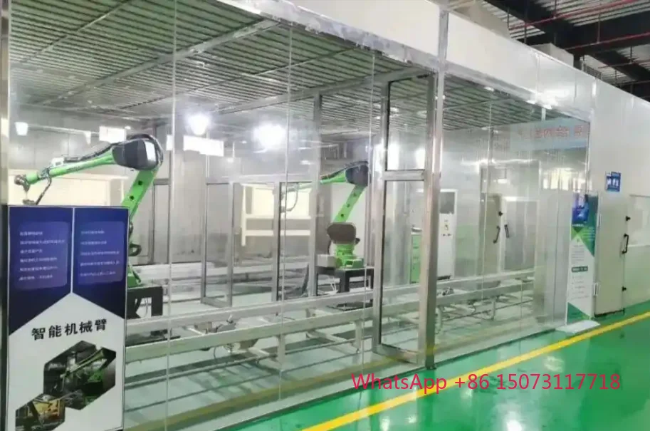 Automatyczny robot do malowania drewnianych mebli, programowanie darmowe, malowanie automatyczne ramionem robota do mebli.