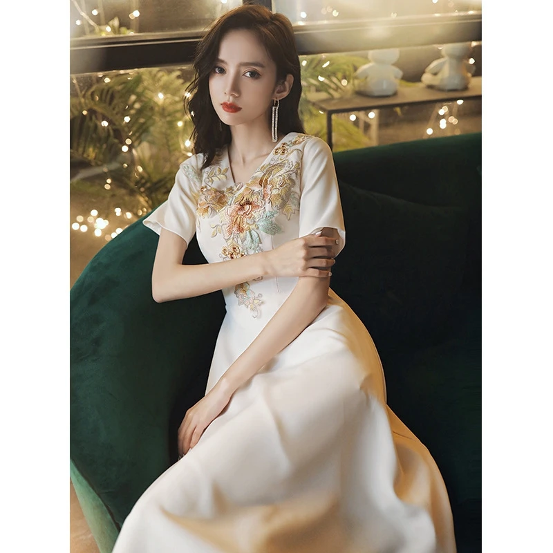

White Evening Dresses Female Banquet Temperament Texture Bridesmaid French Host Short Models Dresses Small Dresses