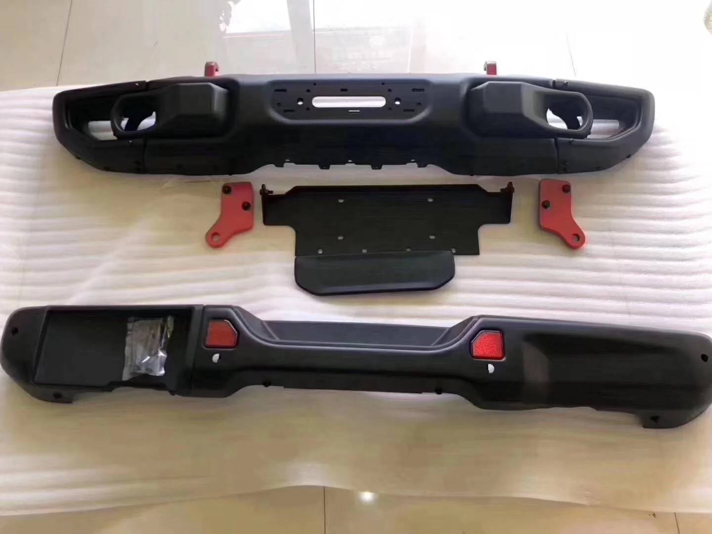 

Factory Hot Selling For10th Anniversary Front /10th Anniversary Rear Bumper For Wrangler JL 2018