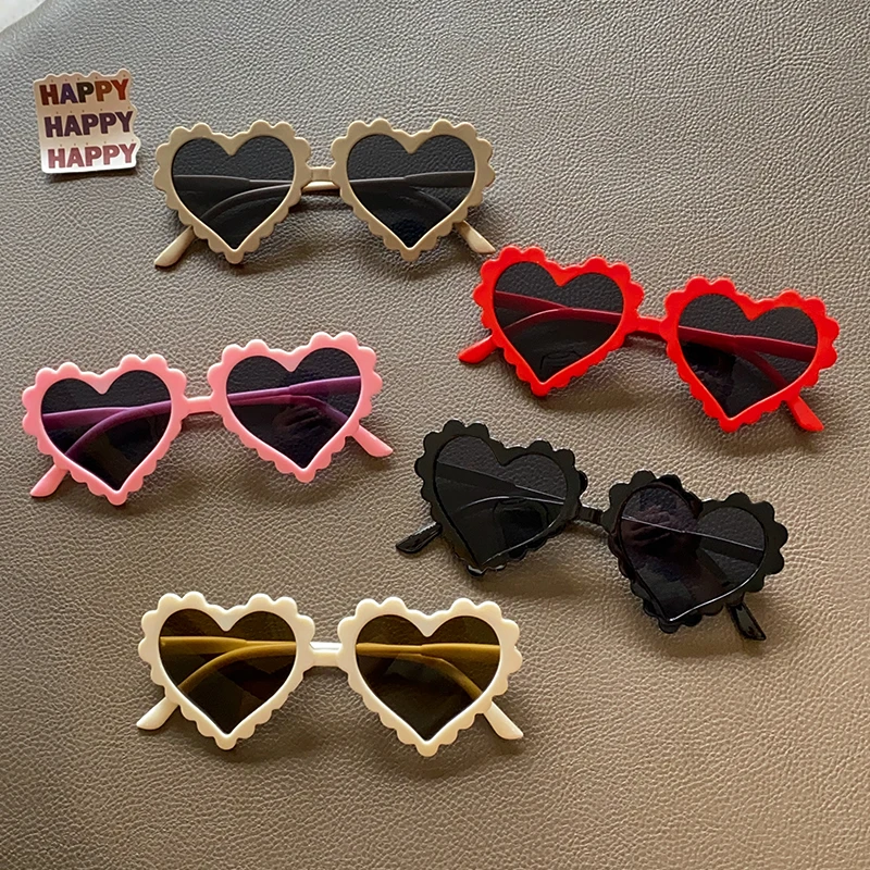 

2023 New Children Vintage Colorful Wave Heart Sunglasses UV400 Fashion Outdoor Girls Boys Protection Sunglasses Kids Sun Glasses