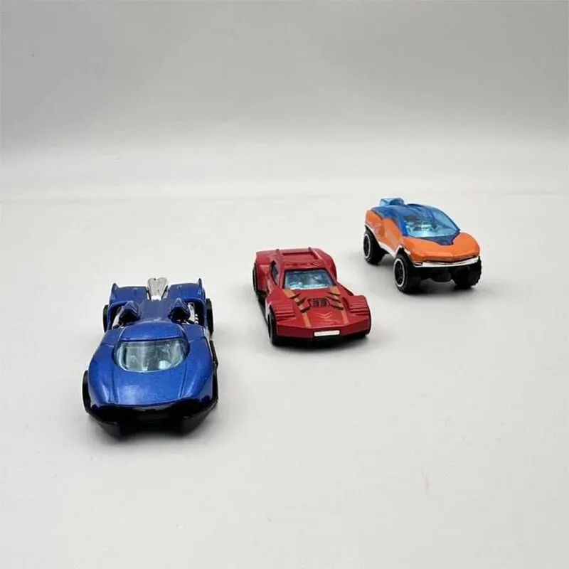 3pcs Random 7.5cm Simulation Model Children Alloy Car Sports Car Collection Toys