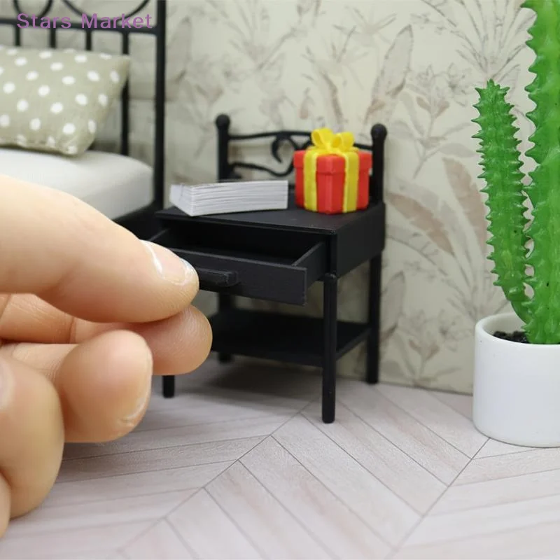 New 1Pcs Realistic Design Mini Nightstand Dollhouse Bedside Table Miniature Bedroom Furniture High Intricacy For Hobbyists