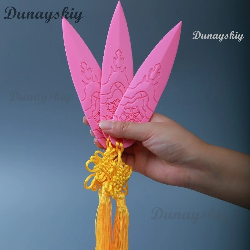 BKpop デーモンハンターズ ゾーイ ピンクダーツ コスプレ武器 小道具 ステージパフォーマンスアクセサリー カスタムゲームキャラクター ハロウィン 3Dパンサー