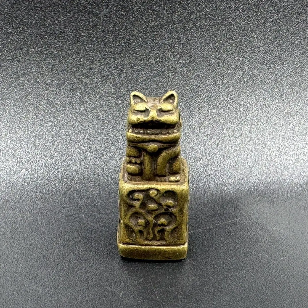 Snow lion auspicious beast Seal Stamp Statue Sculpture Figurines Home Garden Decoration Statues