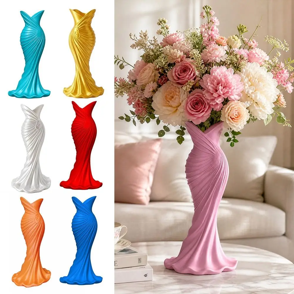 Kleidförmige 3D-Gedruckte Blumenvasen Gedrehtes Design Minimalistischer Stil Elegante Kleid-Vase Blumenarrangement Dekorative Vase