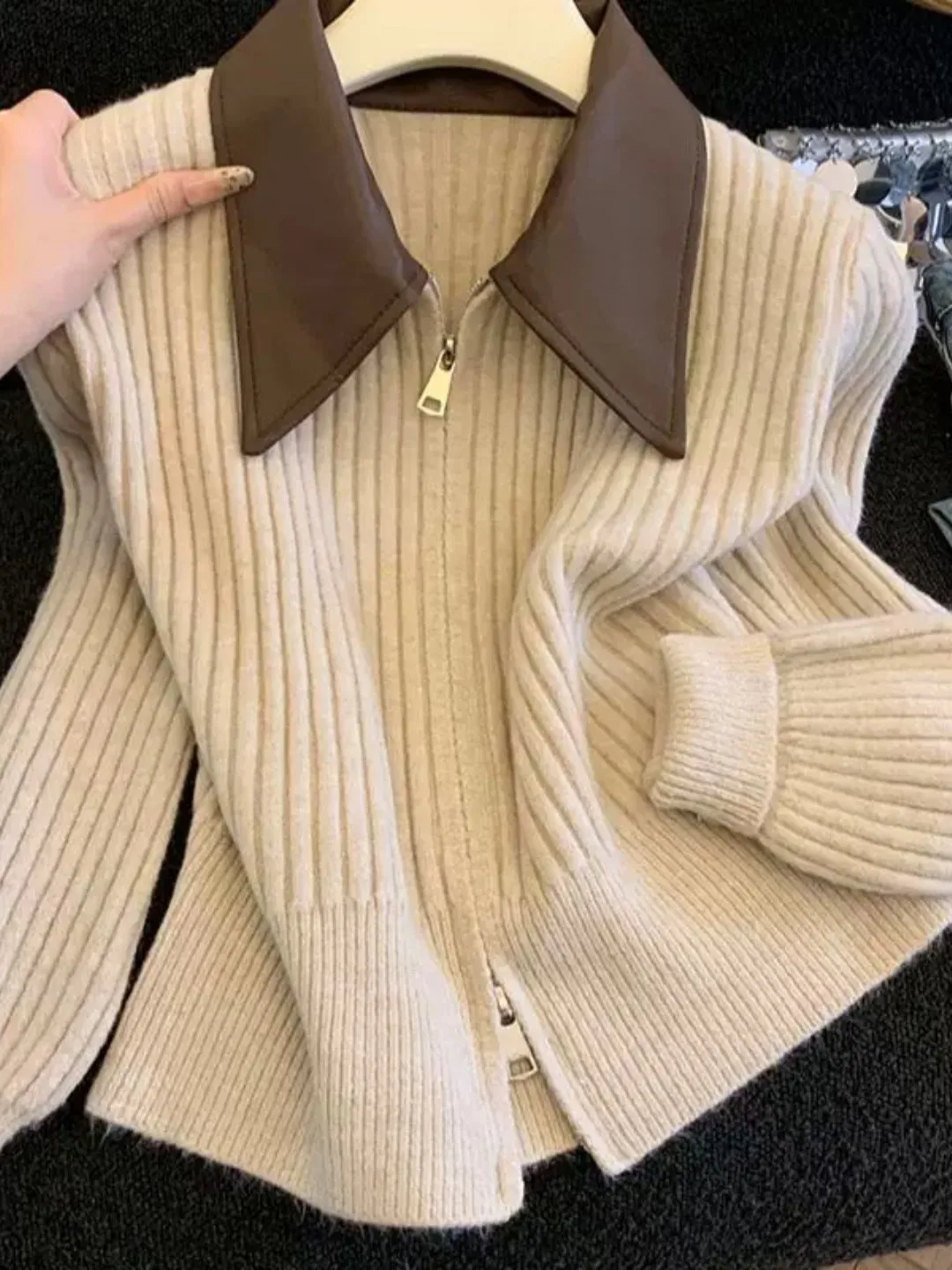 Color Block Collar Double Zipper Knitted Open Cardigan Women's Winter New Sweet Spicy Anti-Aging Outerwear Casual Style Regul...