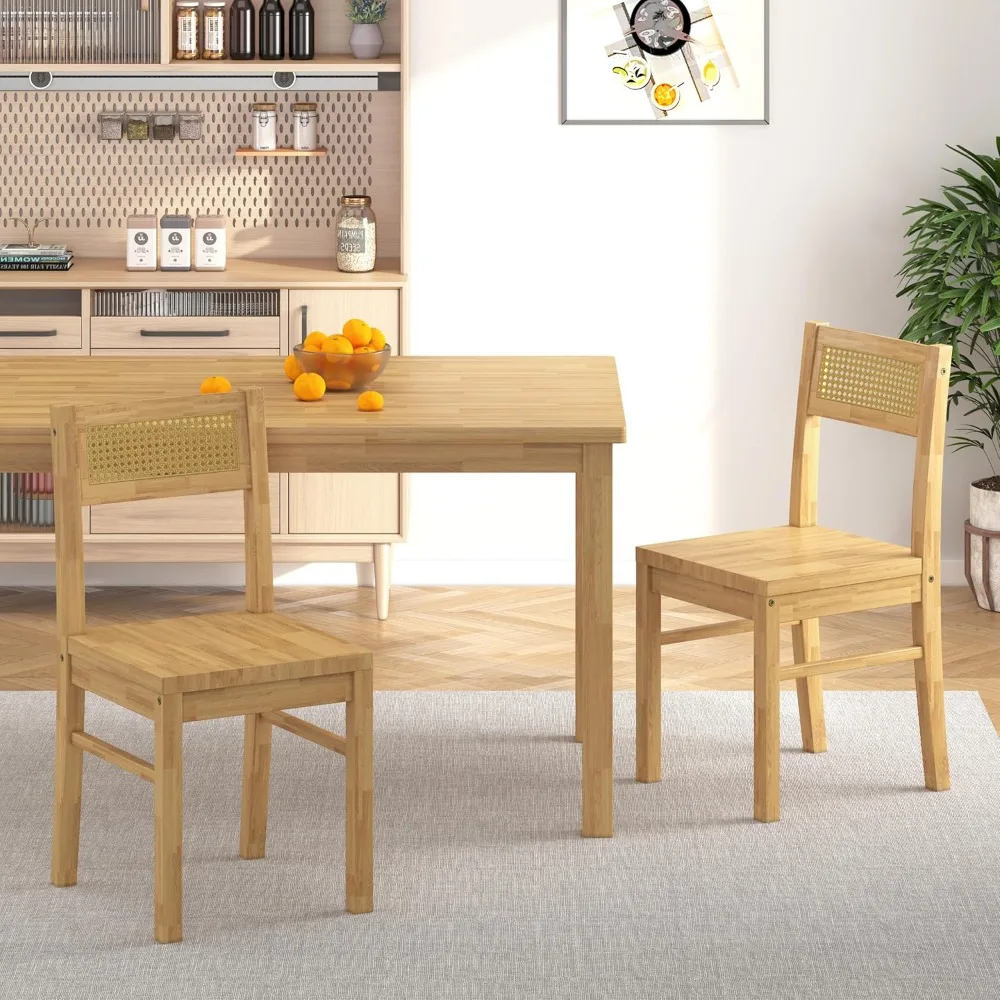 Rustikales 4-Sitzer-Set aus Esstisch und Stühlen aus Holz mit Rattan-Rückenlehne