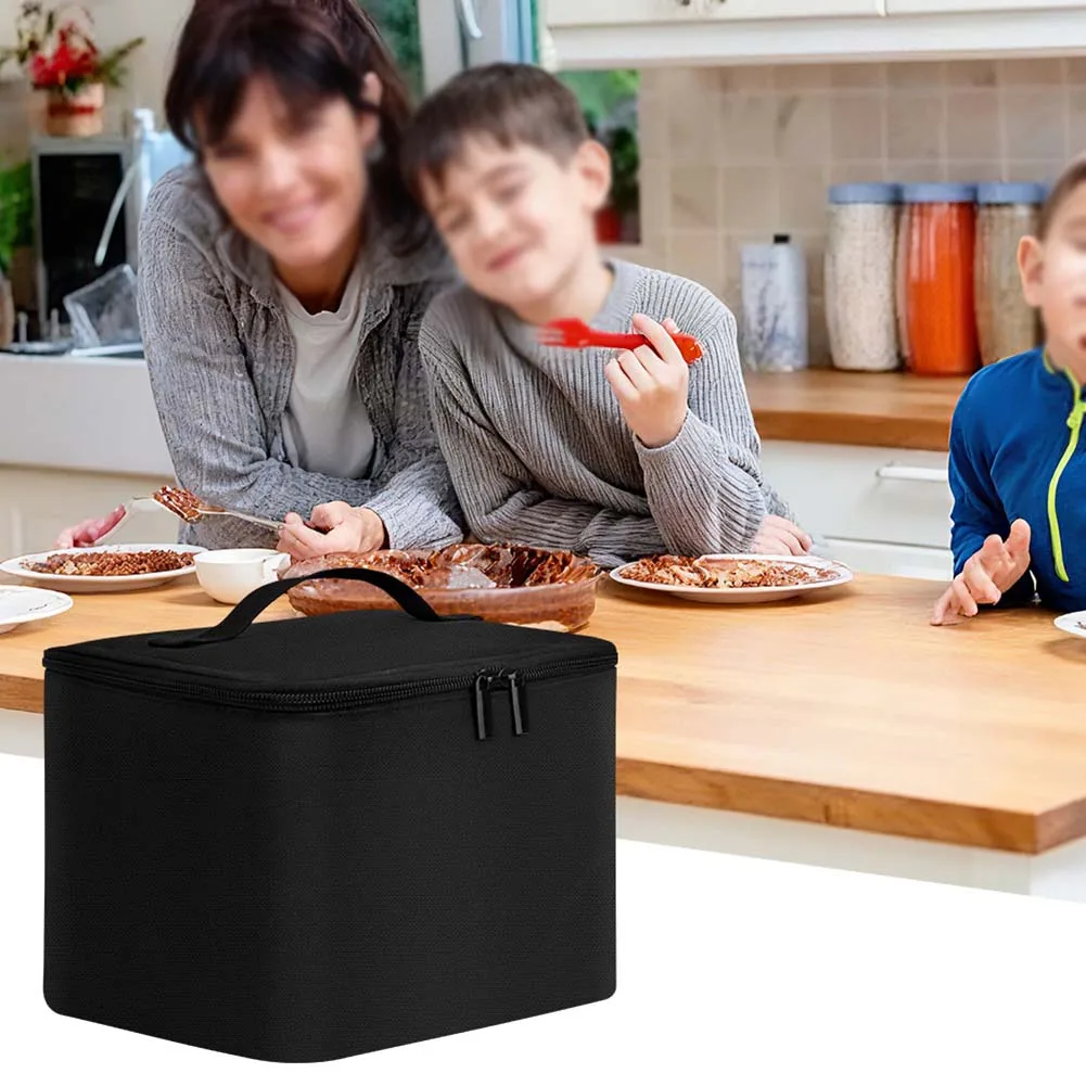 Insulated Food Carrier with Excellent Thermal Protection for Maintaining Freshness During Outdoor Activities and Trips