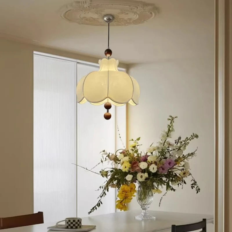 Southeast Asian Style Pendant Lights Textile Crafts Lampshade Ceiling Chandelier Homestay Bedroom Restaurant Adorn Hanging Lamps