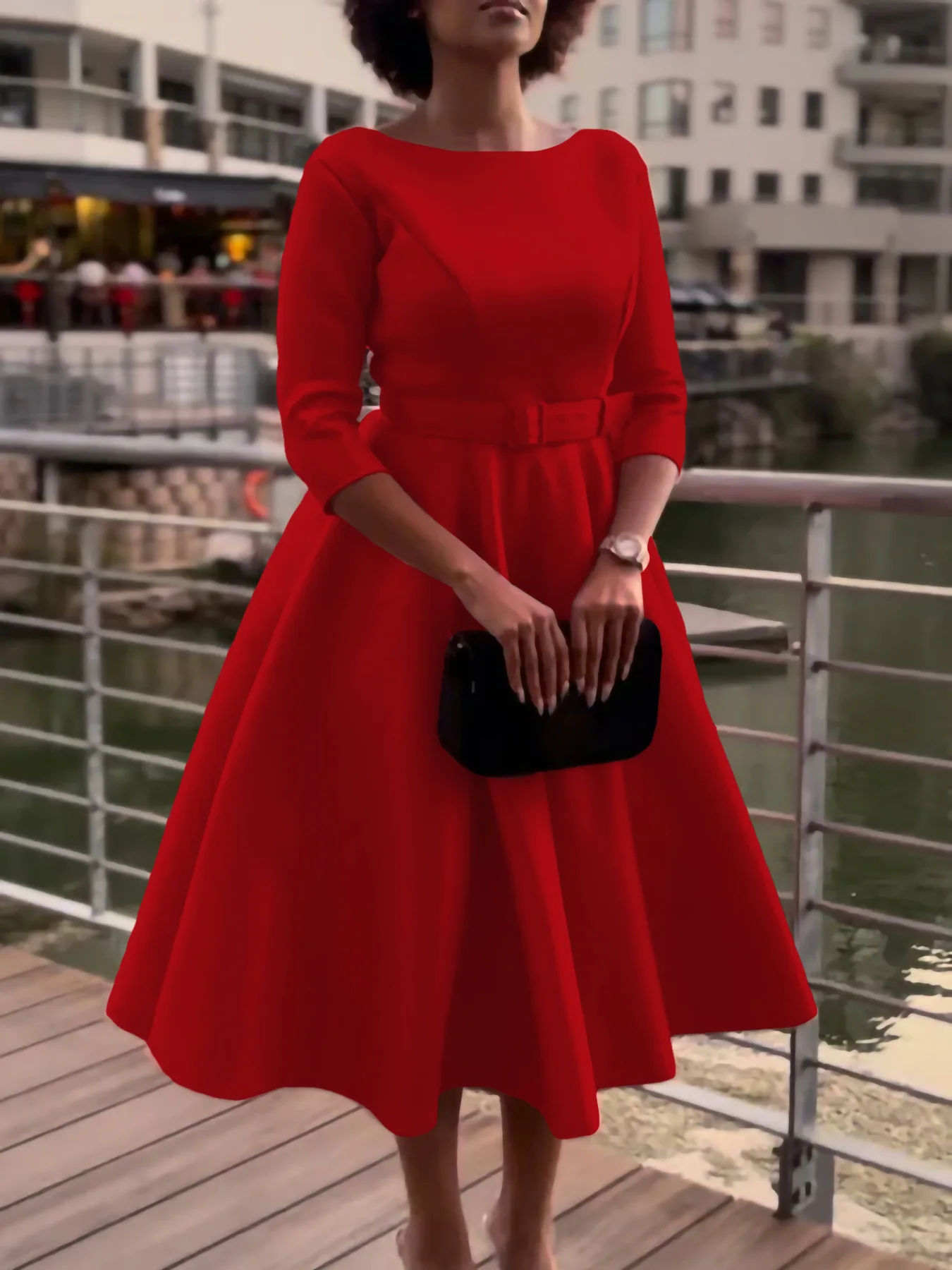 세련된 드레스, 로맨틱한 신부 들러리 새틴 가운, 몸매를 돋보이게 하는 칵테일 레이스 드레스, 몸매를 돋보이게 하는 매력적인 파티 가운