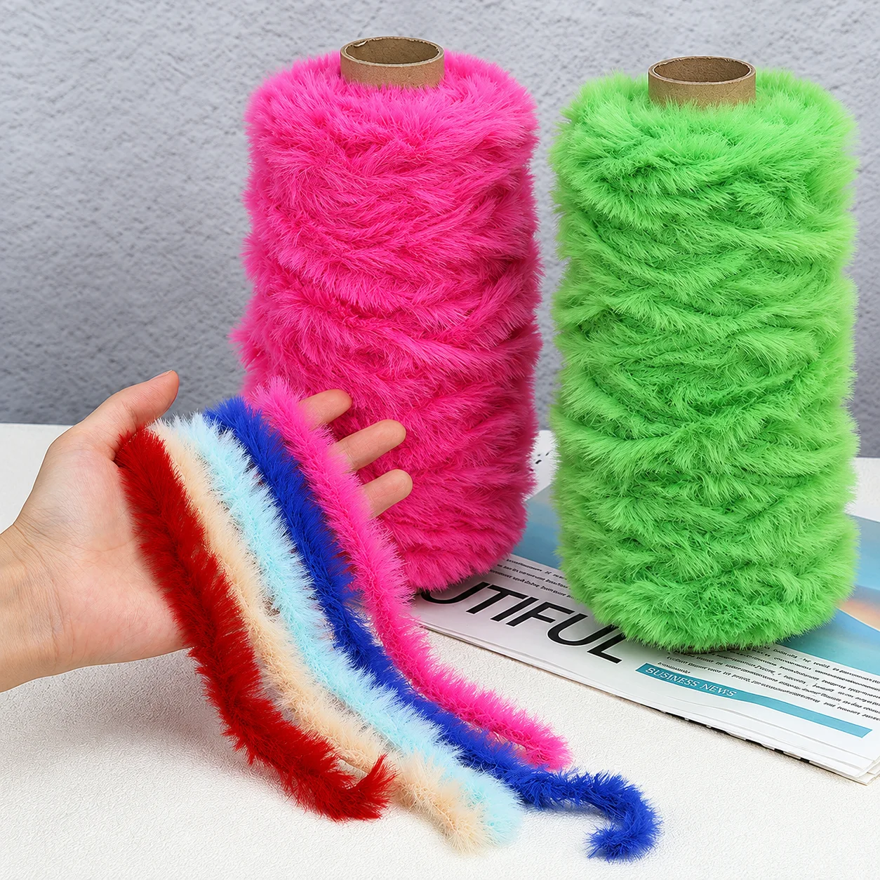 500g Soft Faux Fur Yarn Fluffy Plush Furry Yarn Large Skein for Crochet Knitting Blankets Scarves Sweaters Slippers DIY Crafts