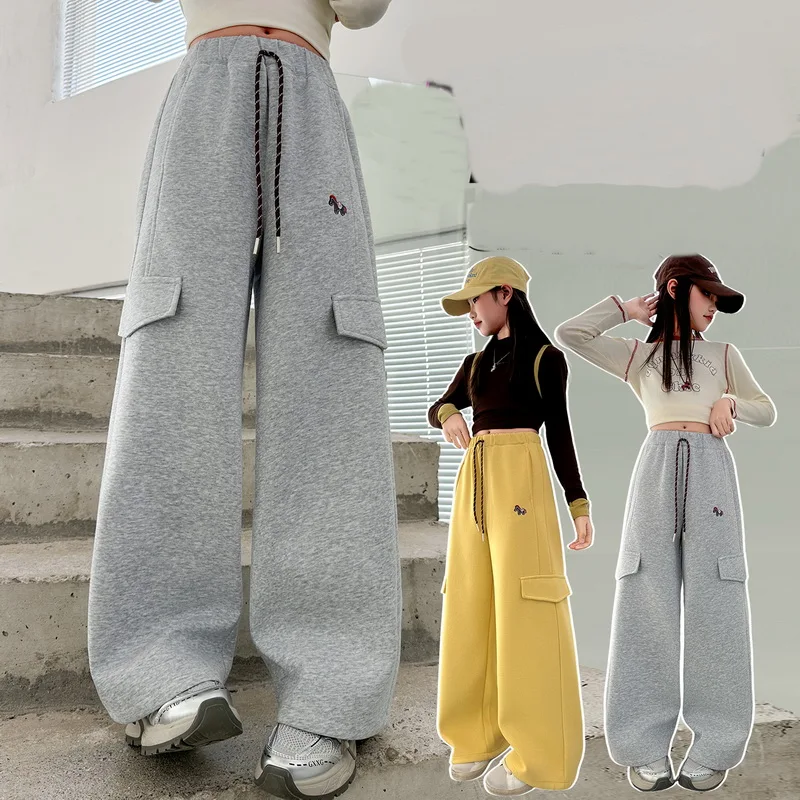 Mädchen-Cargohose mit weitem Bein und Seitentaschen, modische lockere Kinderhose, gerade geschnittene Jogginghose für Frühling und Herbst, lässige Trainingshose