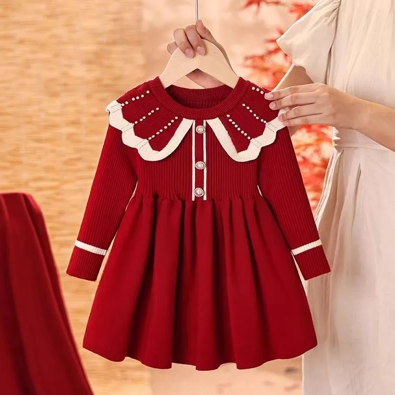 Rotes Strick-Urlaubskleid für Mädchen mit Kunstfellbesatz – Weiches Partykleid im Prinzessinnen-Stil für Weihnachten und Neujahr, gemütliches Winteroutfit