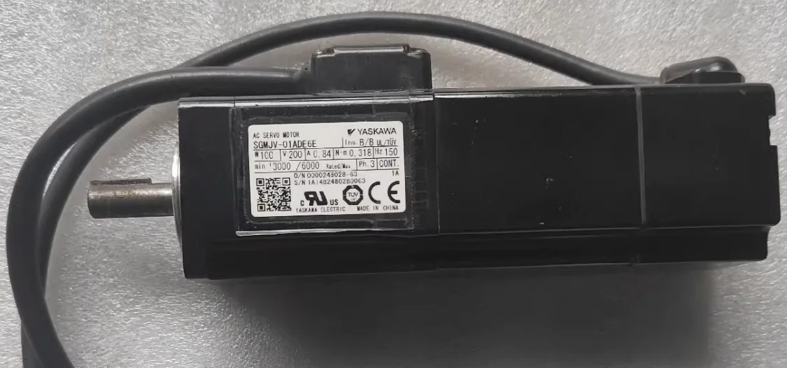 SGMJV-01ADE6E Brand new Servo Motor SGMJV 01ADE6E，Fast shipping