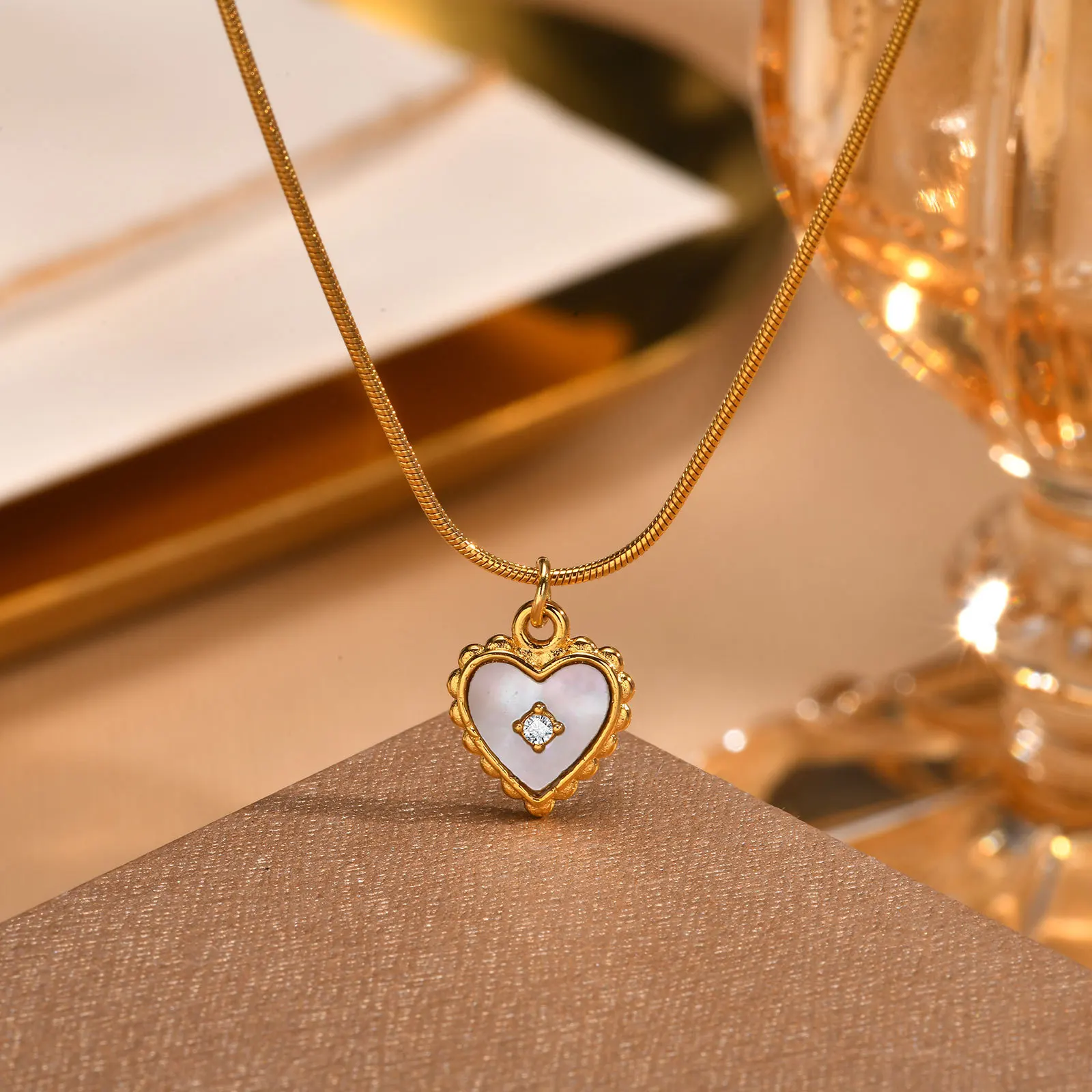 

Stainless Steel Round Snake Chain Zircon Shell Heart Gold Color Necklace For Women