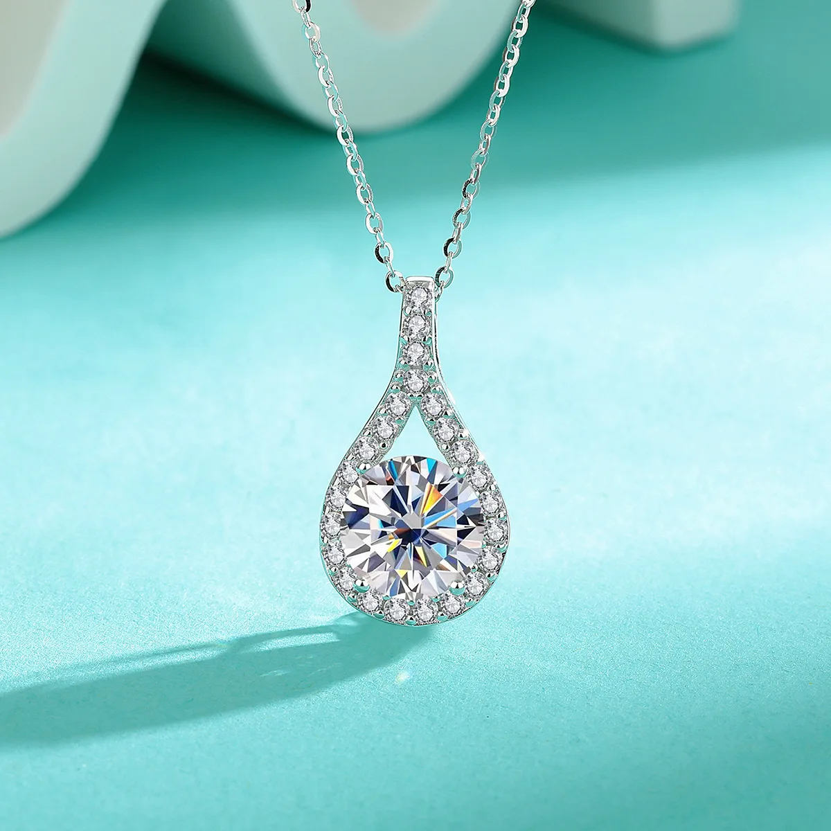 Platinum 950 Teardrop Pendant 5 Carat Elegant Fashionable Versatile Moissanite Diamond Necklace